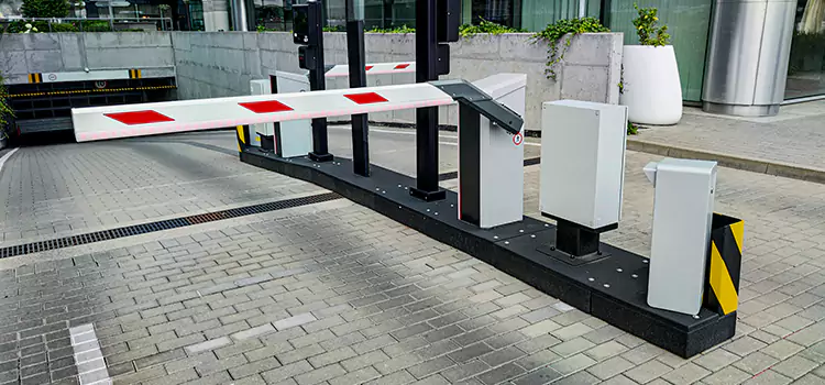 Custom Gate Design & Integration Barrie